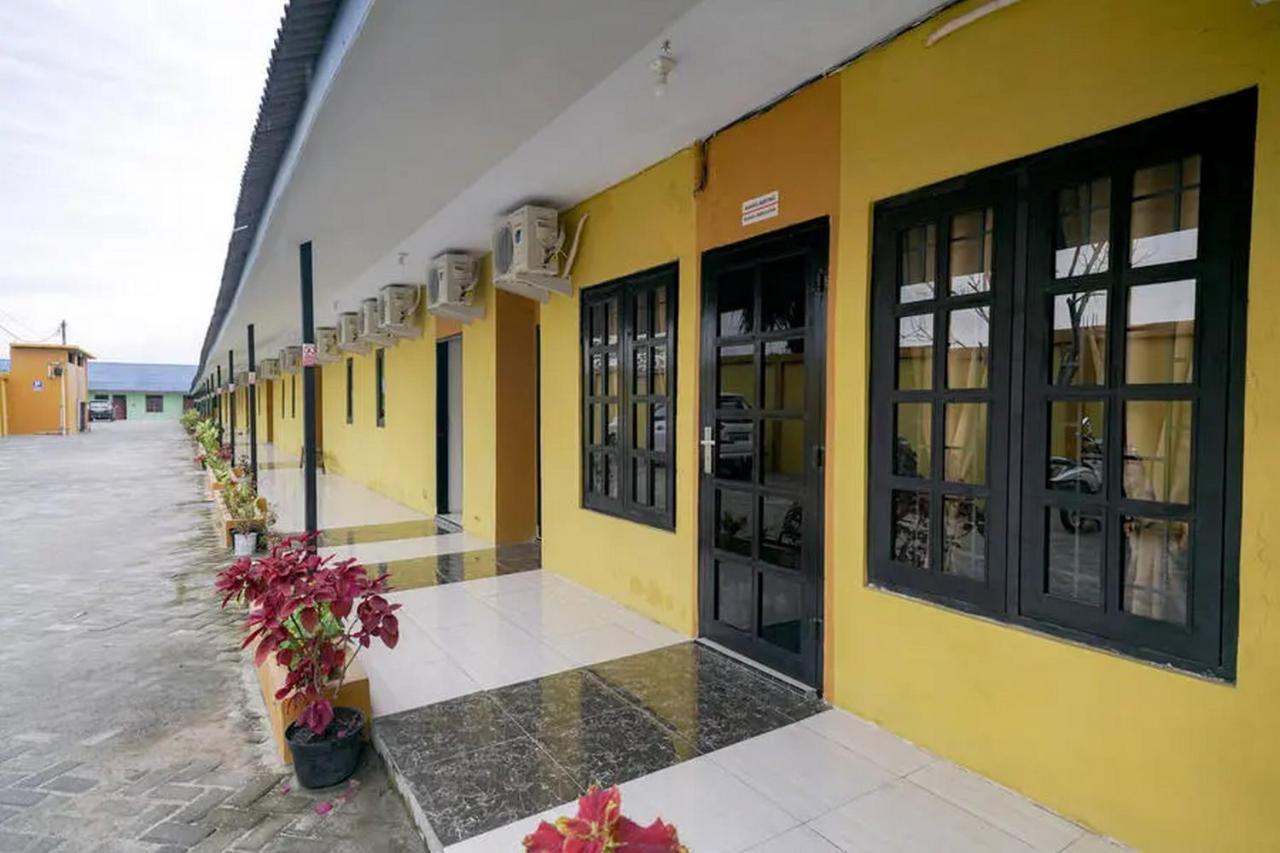 Reddoorz Near Ekowisata Mangrove Belawan Hotel Екстериор снимка